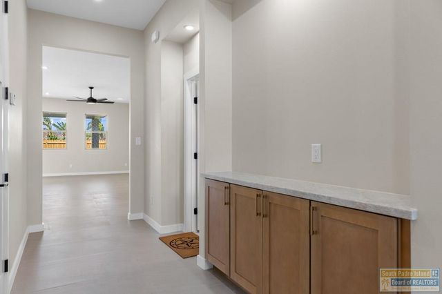 2742 Juan Castillo Ave., Port Isabel, TX 78578