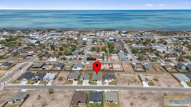 2742 Juan Castillo Ave., Port Isabel, TX 78578