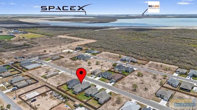 2742 Juan Castillo Ave., Port Isabel, TX 78578