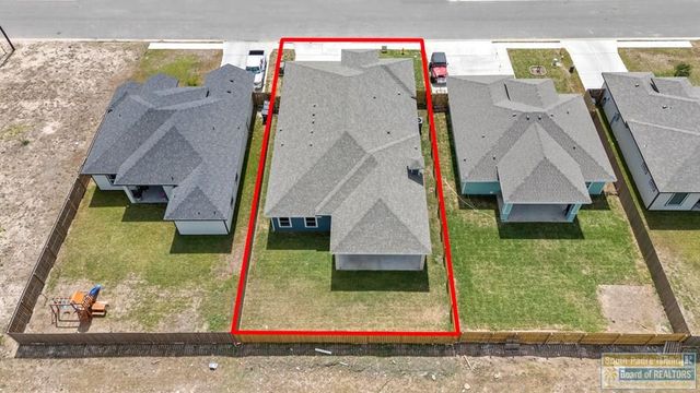 2742 Juan Castillo Ave., Port Isabel, TX 78578