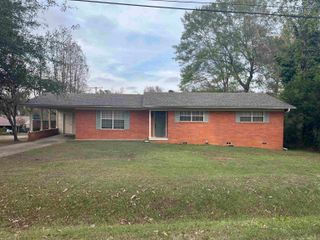 3901 Redwood, Marshall, TX 75672