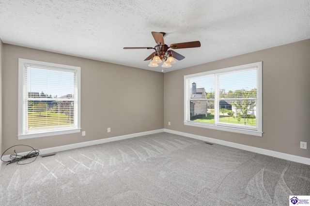 364 Briarwood Circle, Elizabethtown, KY 42701