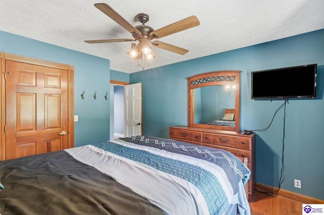 364 Briarwood Circle, Elizabethtown, KY 42701