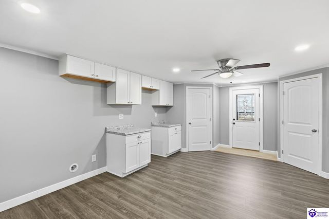 364 Briarwood Circle, Elizabethtown, KY 42701