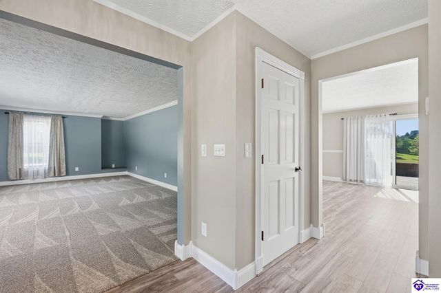 364 Briarwood Circle, Elizabethtown, KY 42701