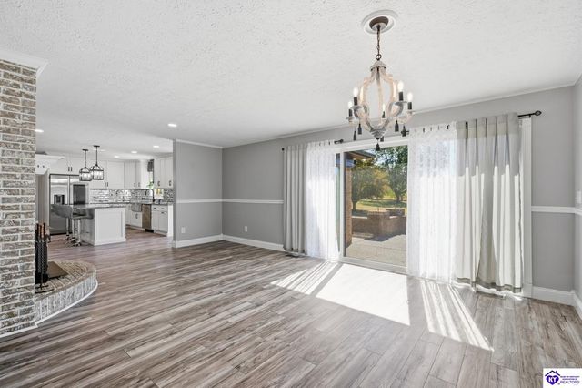 364 Briarwood Circle, Elizabethtown, KY 42701