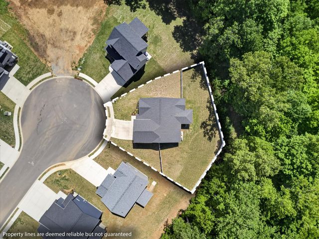 1255 Boulder Pass Rd, Clarksville, TN 37040