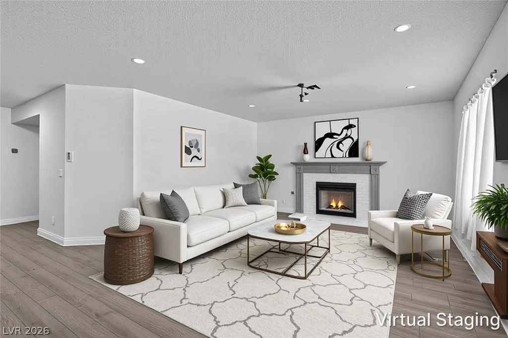 2940 Domino Way, Las Vegas, NV 89117 — photo 2
