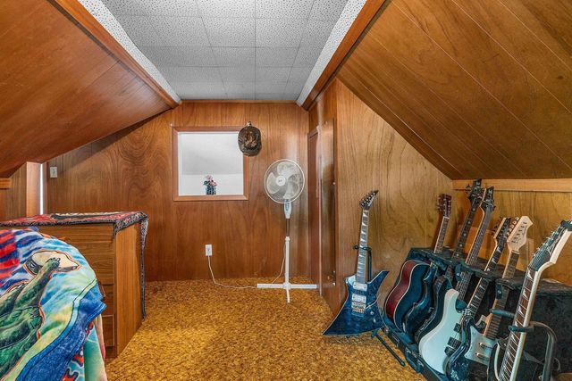 1932 N DIVISION STREET, Appleton, WI 54911