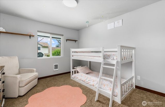 1070 Halsey Drive, Coupeville, WA 98239