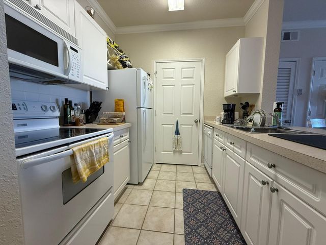 1216 S MISSOURI AVENUE 427, Clearwater, FL 33756