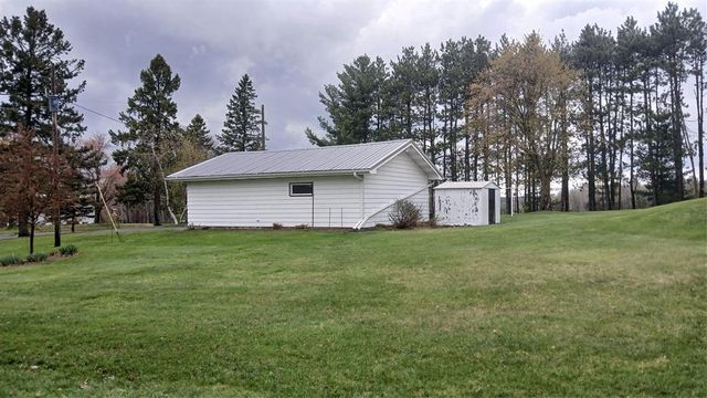 3339 160th St, Chippewa Falls, WI 54729