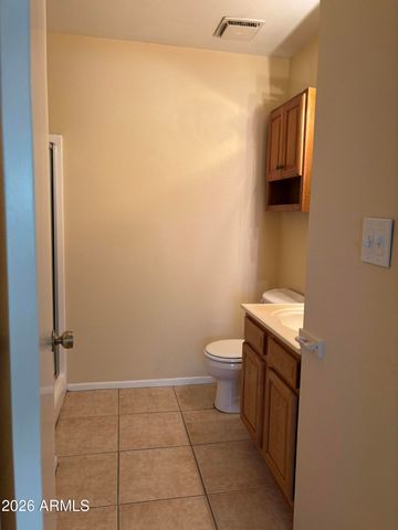 9920 N 97th Drive B, Peoria, AZ 85345