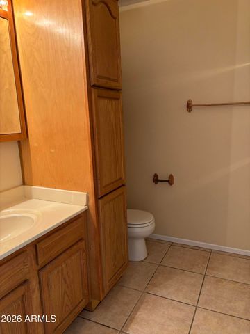 9920 N 97th Drive B, Peoria, AZ 85345