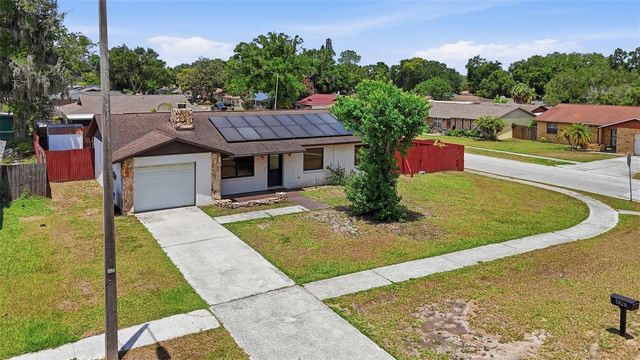 5020 PINE STREET, Seffner, FL 33584