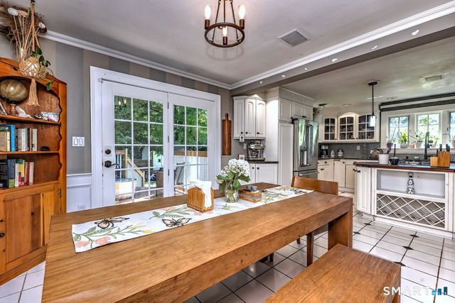 409 Dogburn Lane, Orange, CT 06477