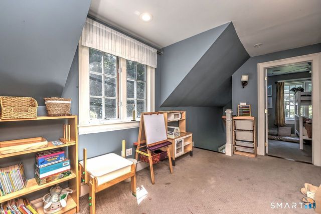 409 Dogburn Lane, Orange, CT 06477