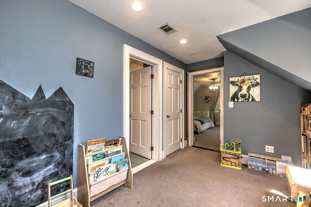 409 Dogburn Lane, Orange, CT 06477