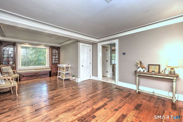 409 Dogburn Lane, Orange, CT 06477