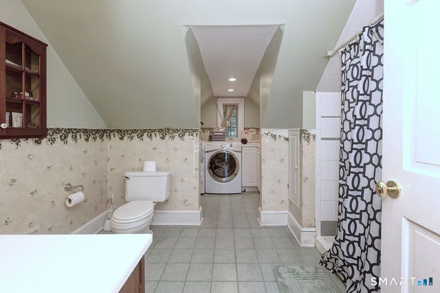 409 Dogburn Lane, Orange, CT 06477