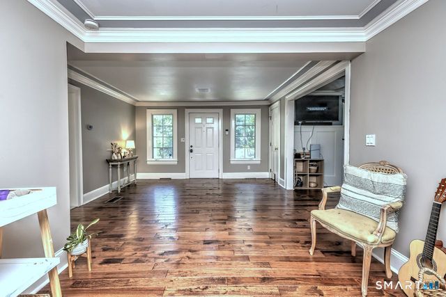409 Dogburn Lane, Orange, CT 06477