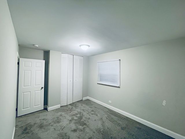 18595 W Judy Drive, Gurnee, IL 60031