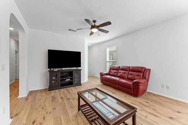 6308 Albany Sleigh DR, Del Valle, TX 78617