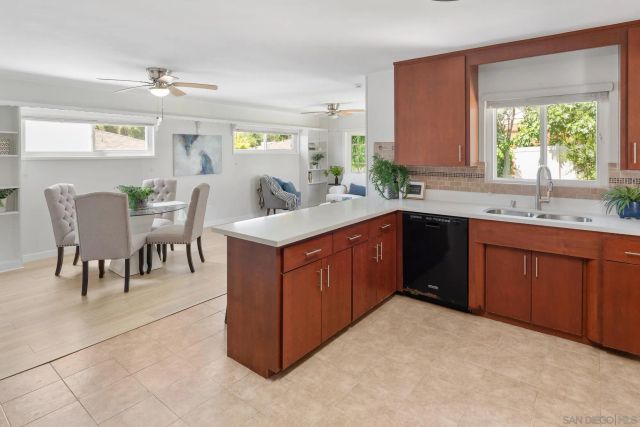6626 Del Cerro Blvd, San Diego, CA 92120