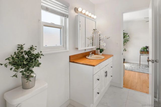 6626 Del Cerro Blvd, San Diego, CA 92120