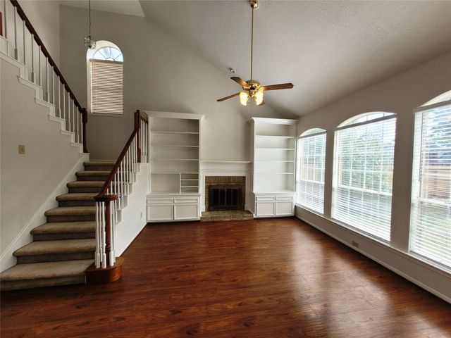 17403 Canyon Knoll Drive, Houston, TX 77095