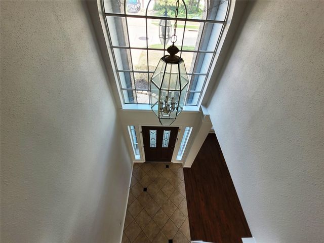 17403 Canyon Knoll Drive, Houston, TX 77095