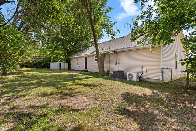 403 Swofford Street, Berryville, AR 72616