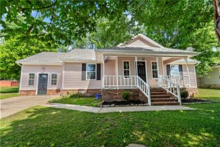 403 Swofford Street, Berryville, AR 72616