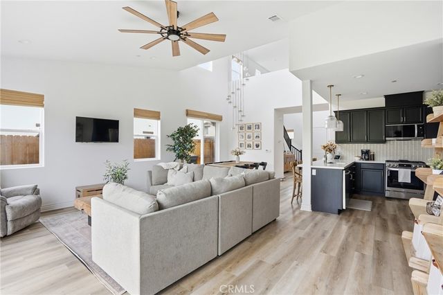 1158 Flax Drive, Santa Maria, CA 93455
