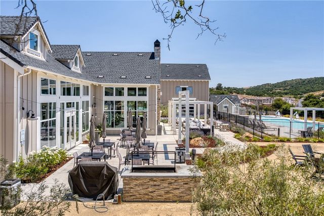 1158 Flax Drive, Santa Maria, CA 93455