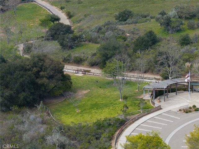 1158 Flax Drive, Santa Maria, CA 93455