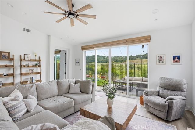 1158 Flax Drive, Santa Maria, CA 93455