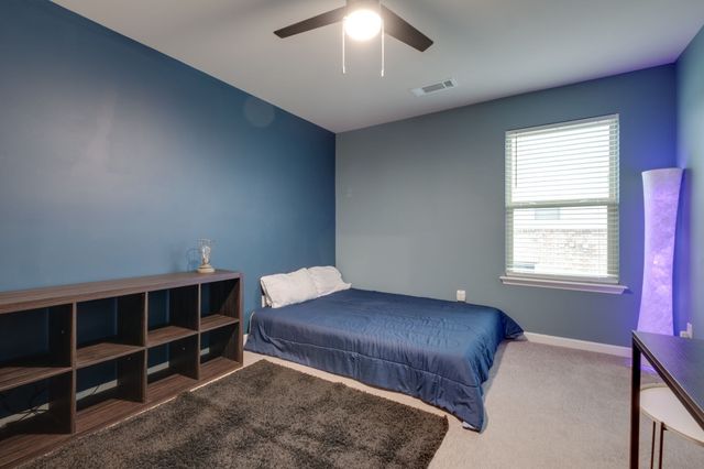 112 Bluestem Ct, Lebanon, TN 37090