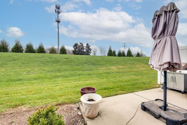 112 Bluestem Ct, Lebanon, TN 37090