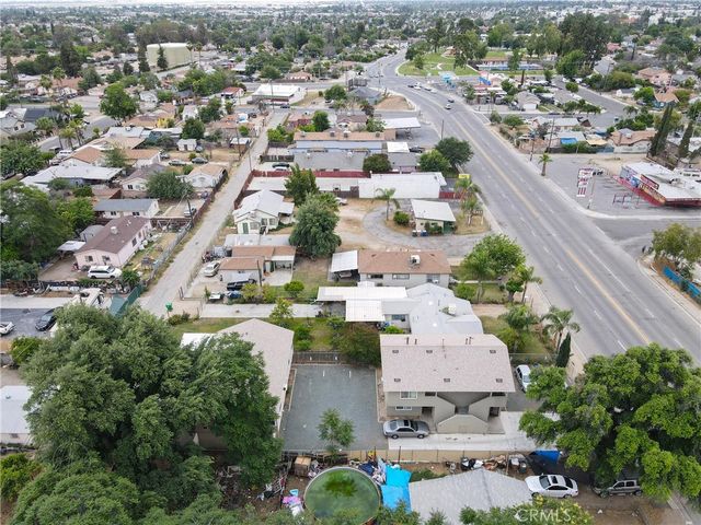 2207 River, Bakersfield, CA 93305