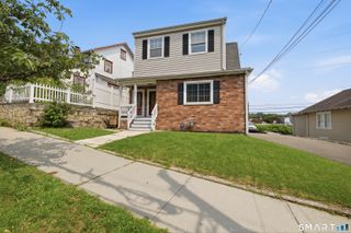 21 Culloden Road, Stamford, CT 06902