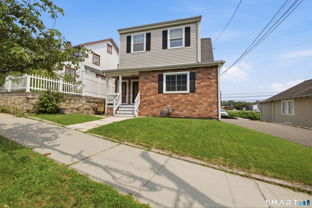 21 Culloden Road, Stamford, CT 06902