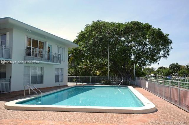 1255 Marseille Dr 20, Miami Beach, FL 33141