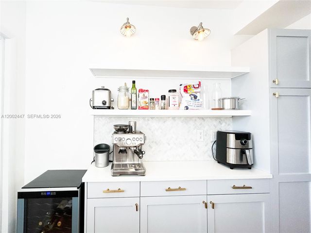 1255 Marseille Dr 20, Miami Beach, FL 33141