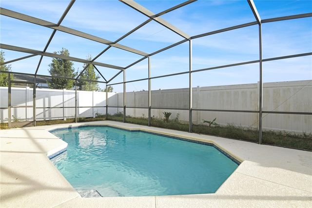 915 KNOLLWOOD DRIVE, Davenport, FL 33837