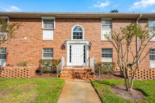 4224 LAKE UNDERHILL ROAD 8b5, Orlando, FL 32803