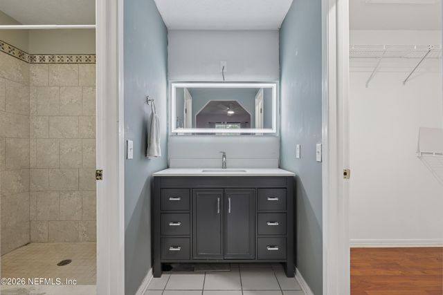 11631 EAST RIDE Drive, Jacksonville, FL 32223