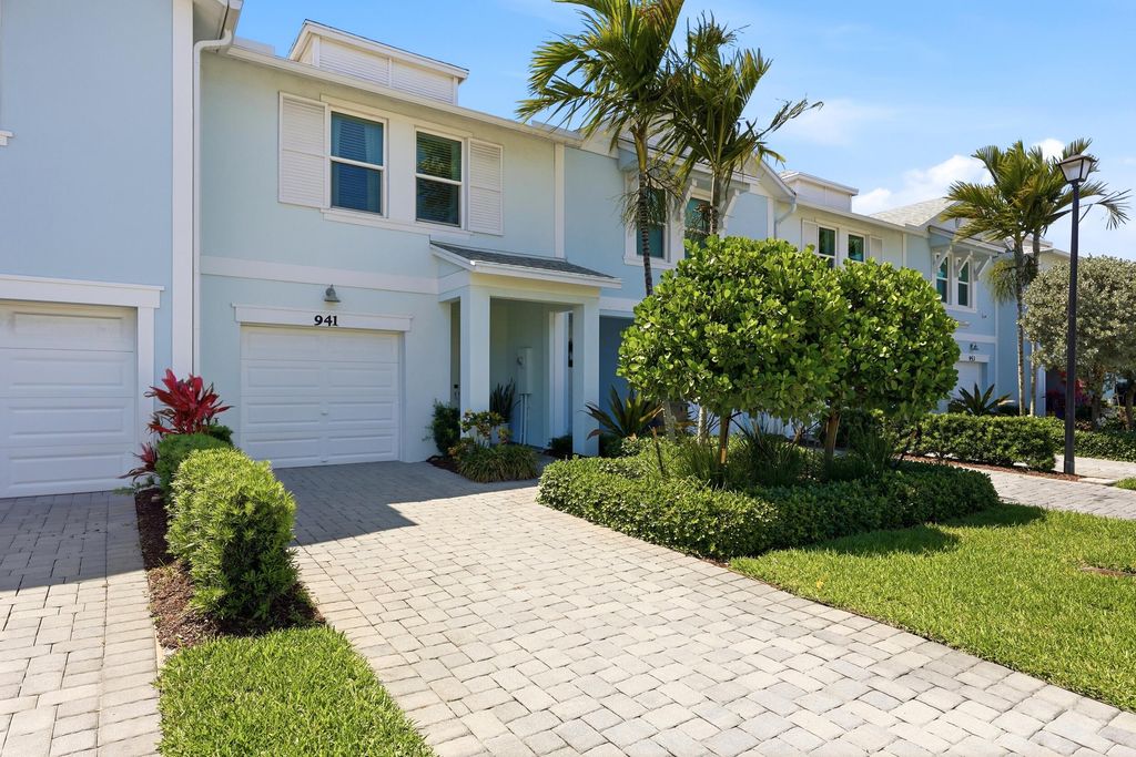 941 Seabright Avenue, West Palm Beach, FL 33413