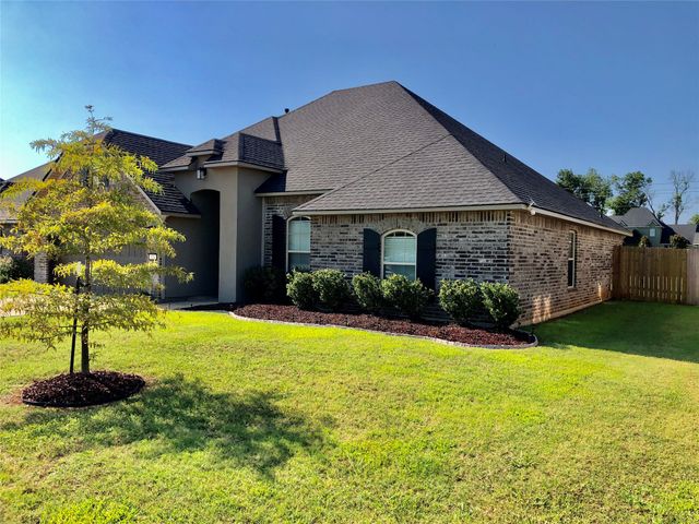 824 Abita, Bossier City, LA 71111