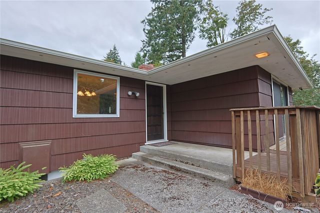 1498 SW Cook Road, Port Orchard, WA 98367